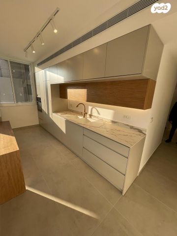 דירה, חובבי ציון, לב תל אביב, לב העיר צפון, תל אביב יפו