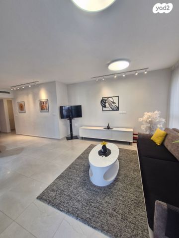 דירה, סמטת נוגה, רמתיים, הוד השרון