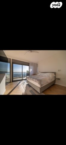 גג/ פנטהאוז, דרך נגבה 8, נגבה, רמת גן