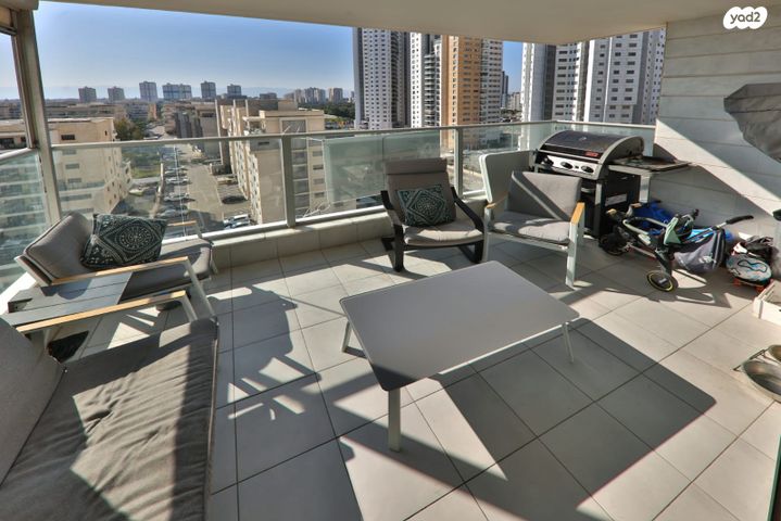 דירה, עפרה חזה 18, משכנות האומנים, קרית מוצקין