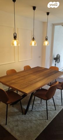 דו משפחתי, מרכז דרום, רעננה