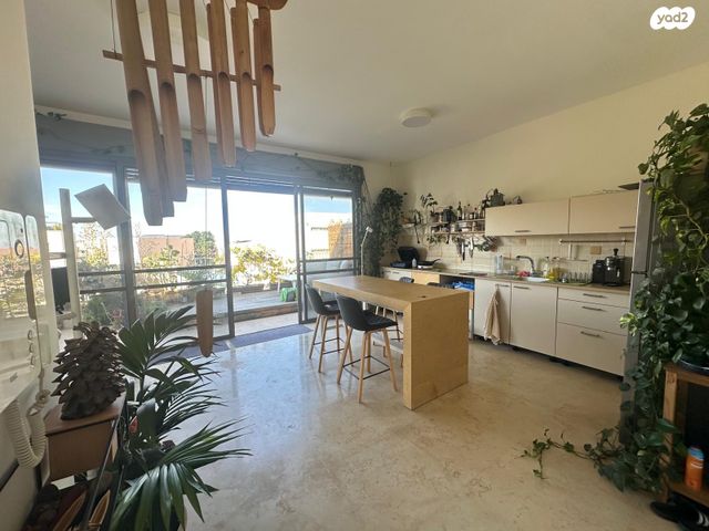 גג/ פנטהאוז, עג'מי, גבעת העליה, תל אביב יפו