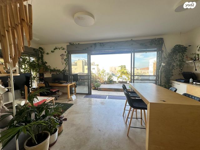 גג/ פנטהאוז, עג'מי, גבעת העליה, תל אביב יפו