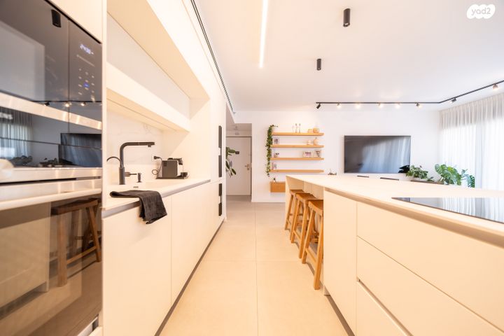 גג/ פנטהאוז, דרך נגבה 8, נגבה, רמת גן