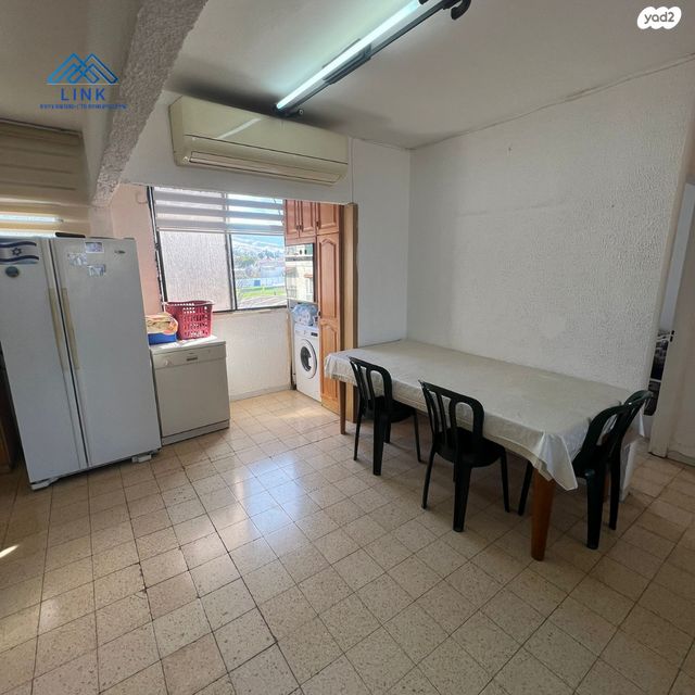 דירה, שרת, עמידר, טירת כרמל