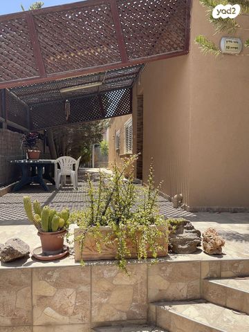 בית פרטי/ קוטג', מעוף, ערד