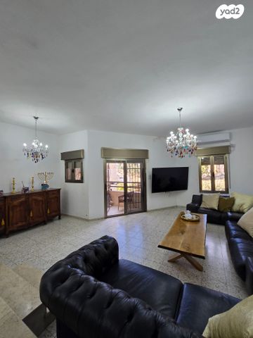 בית פרטי/ קוטג', מאיר פיינשטיין, ארמון הנציב, תלפיות מזרח, ירושלים