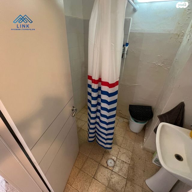 דירה, שרת, עמידר, טירת כרמל