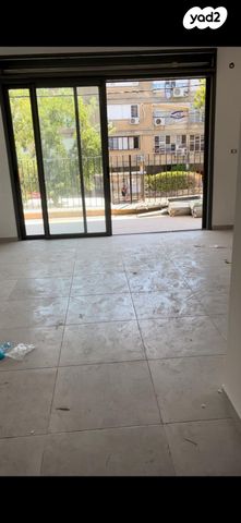 דירה, יוסף אהרונוביץ' 22, נווה רמז, חולון