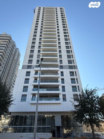 דירה, יעקב פיכמן 5, קרית אילון, חולון