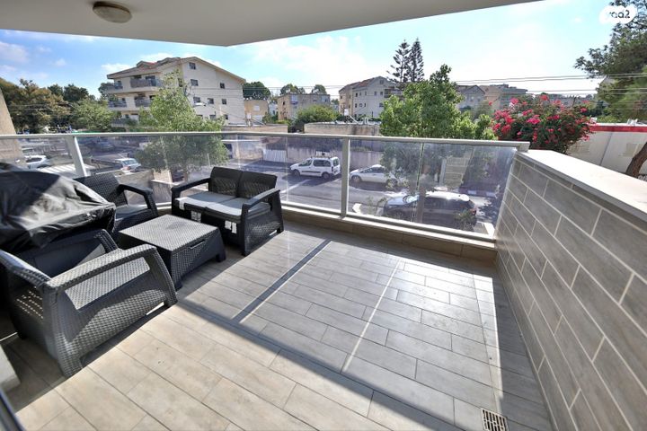 דירה, חומה ומגדל, קרית חיים מזרחית, חיפה