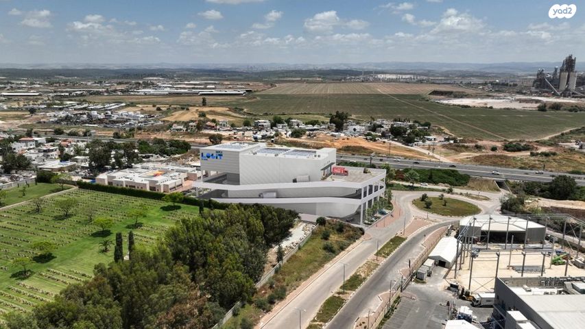 מבני תעשיה, היצירה, רמלה