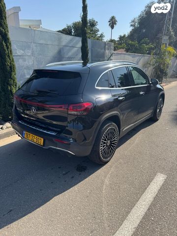 מרצדס-בנץ EQA