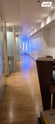 משרדים, כפר סבא