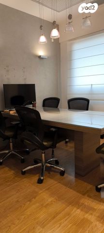 משרדים, כפר סבא