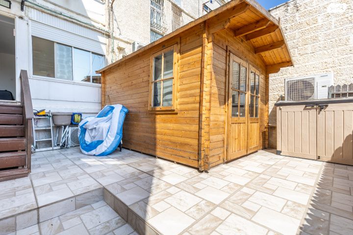 דירה, איסלנד, קרית מנחם, ירושלים