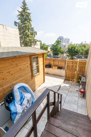 דירה, איסלנד, קרית מנחם, ירושלים