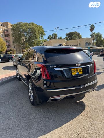 קאדילק XT5