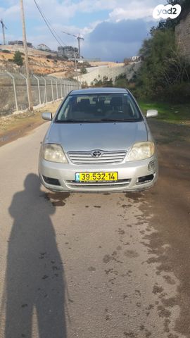 טויוטה קורולה