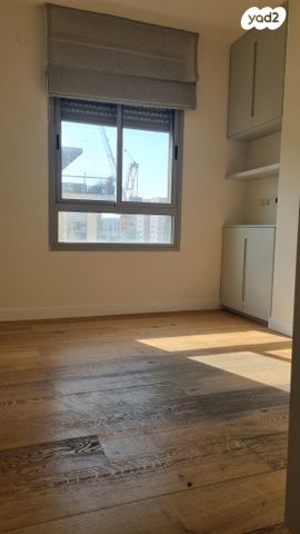 דירה, שדרות לוי אשכול, הגוש הגדול, רמת אביב החדשה, נופי ים, תל אביב יפו