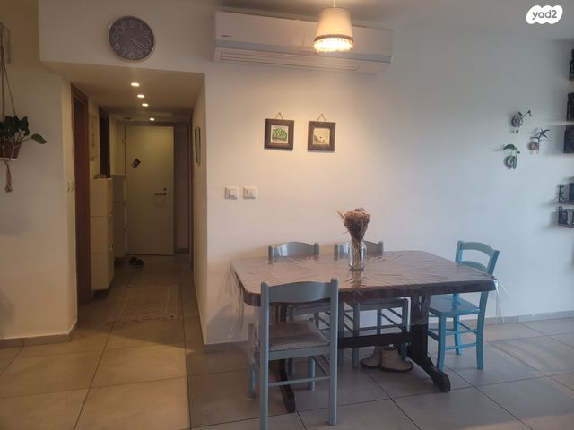 דירה, החורש, חריש