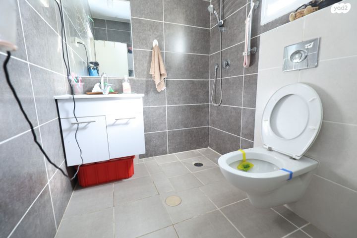 דירה, ישראל שוחט, נווה זאב, נאות אילן, באר שבע