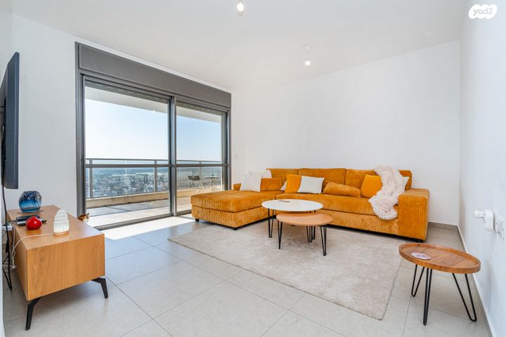 דירה, אחד העם 5, מרכז העיר, חדרה