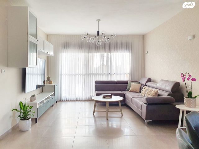 גג/ פנטהאוז