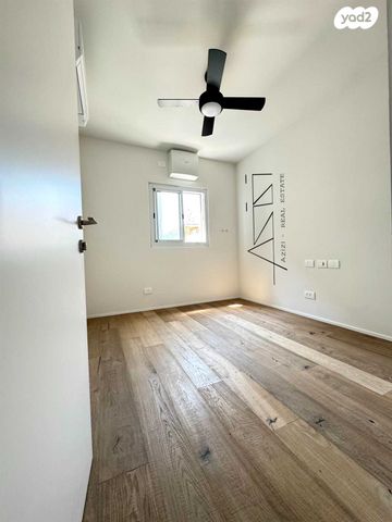 גג/ פנטהאוז, עג'מי, גבעת העליה, תל אביב יפו