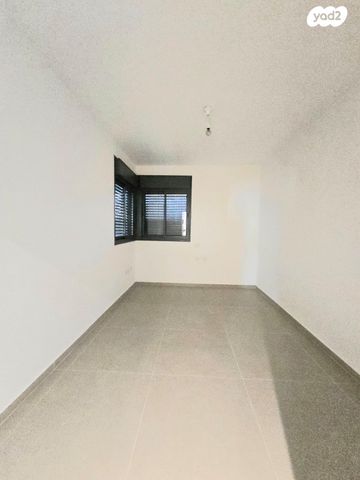 בית פרטי/ קוטג', אור ים, אור עקיבא