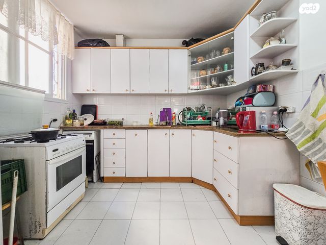 דירה, זמנהוף, לב העיר, בת ים