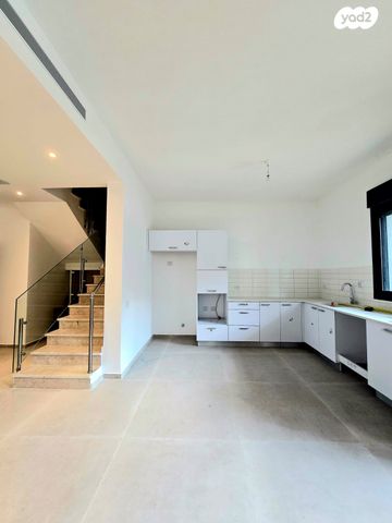 בית פרטי/ קוטג', אור ים, אור עקיבא