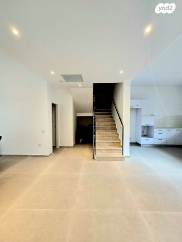 בית פרטי/ קוטג', אור ים, אור עקיבא