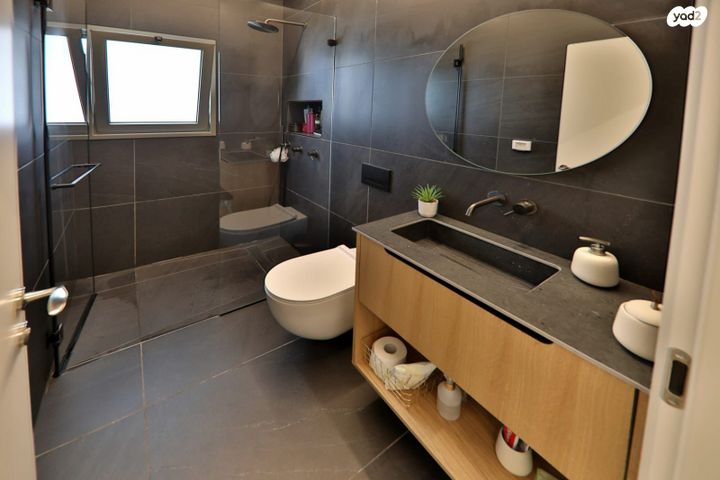 גג/ פנטהאוז, לוי אשכול, לב מוצקין, בנה ביתך, קרית מוצקין