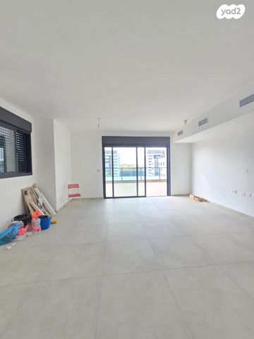 גג/ פנטהאוז, לבונה, אור ים, אור עקיבא