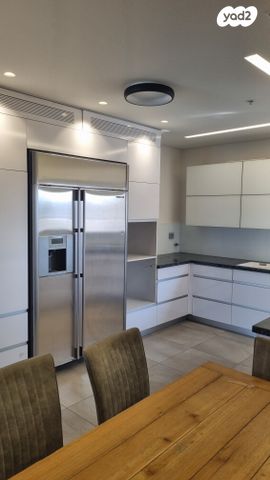 דירה, שדרות לוי אשכול, הגוש הגדול, רמת אביב החדשה, נופי ים, תל אביב יפו