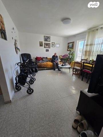 דו משפחתי, ערד