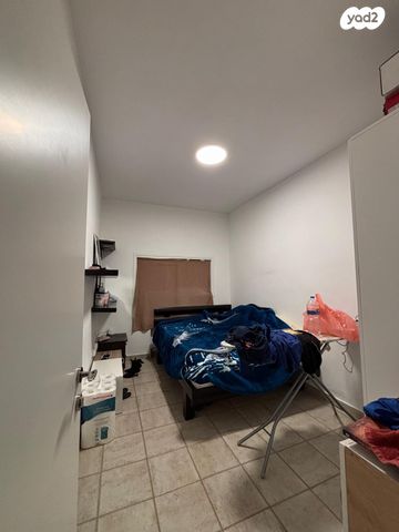 דירה, אריה ל. קובובי, רמת דניה, ירושלים