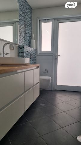 דירה, שדרות לוי אשכול, הגוש הגדול, רמת אביב החדשה, נופי ים, תל אביב יפו