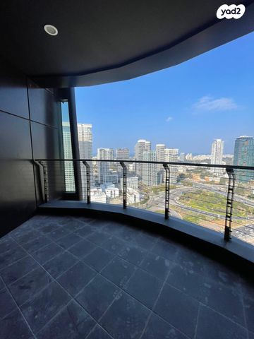 משרדים, דרך מנחם בגין, בורסה, רמת גן