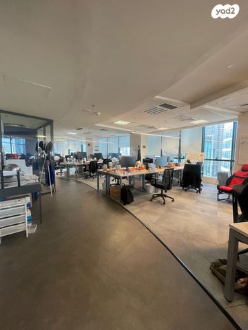 משרדים, בורסה, רמת גן