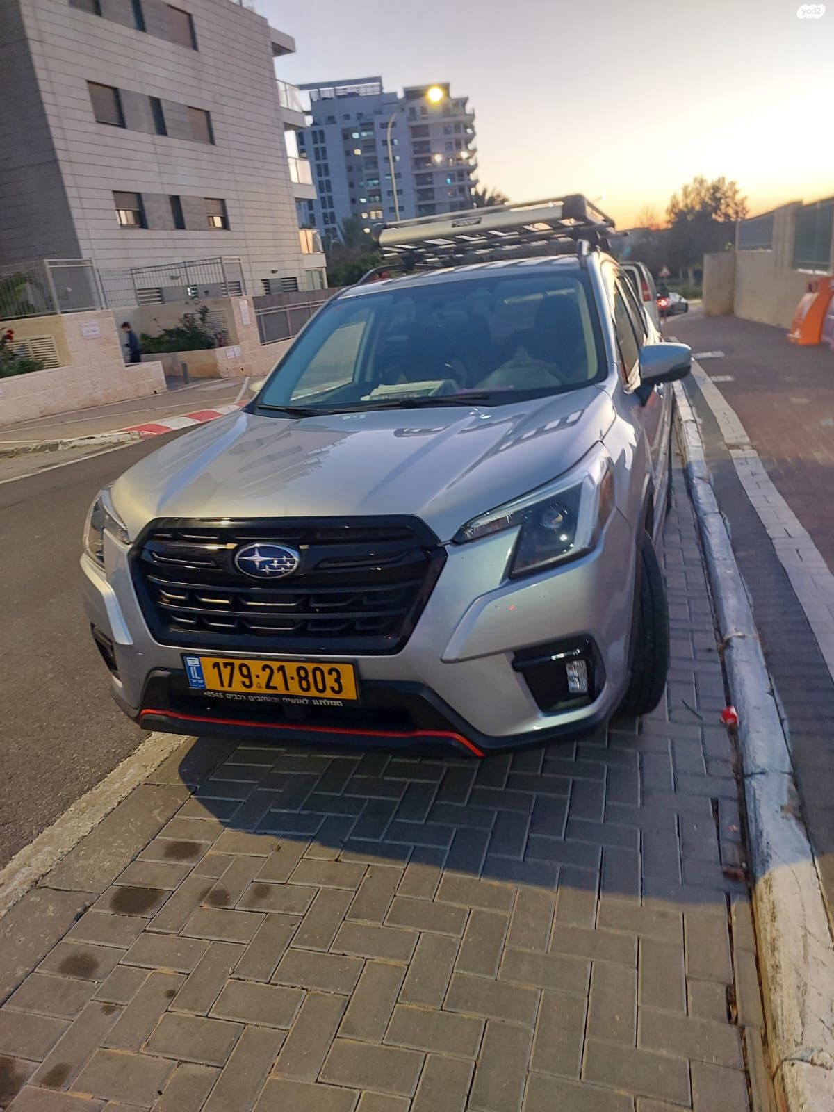 מודעת רכב סובארו פורסטר