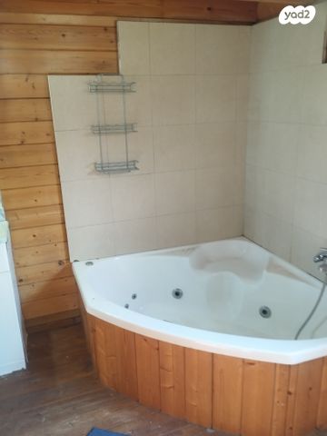 דירת גן, המעיין 1, בן עמי, בן עמי