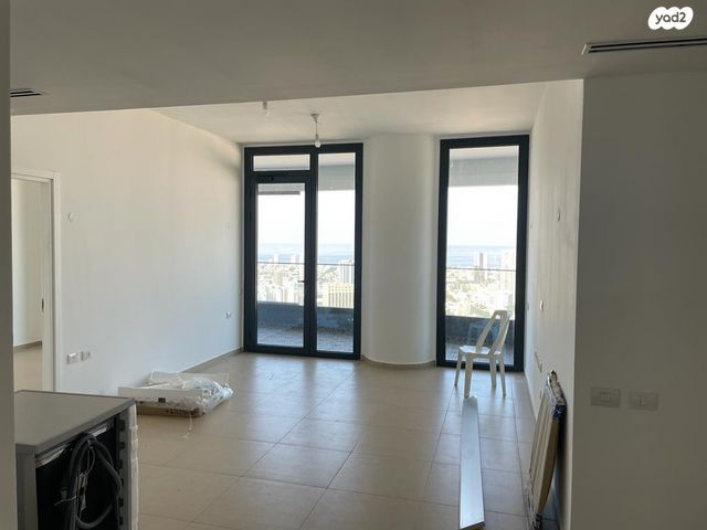 דירה, דרך מנחם בגין 160, מונטיפיורי, הרכבת, תל אביב יפו