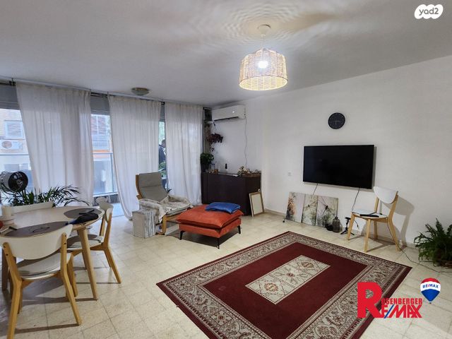 דירה, הנביאים 12, דרום מערב ותיק, בת ים