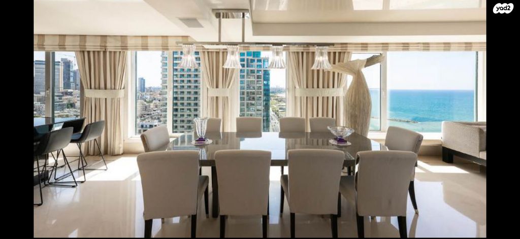 דירה, רציף הרברט סמואל, כרם התימנים, תל אביב יפו