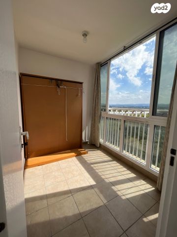 דירה, הזמיר, נהריה