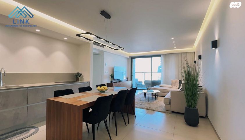 דירה, שדרות אבא חושי, סביוני הכרמל, חיפה