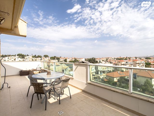 דופלקס, הערבה 50, אריאל