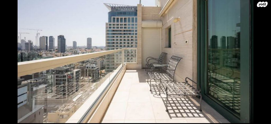 דירה, רציף הרברט סמואל, כרם התימנים, תל אביב יפו